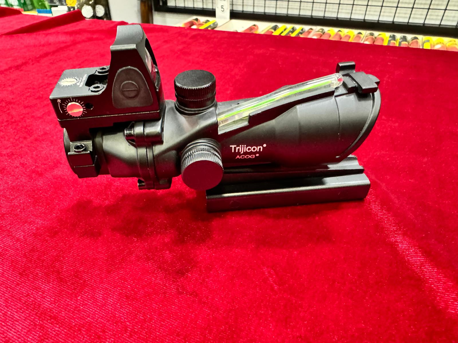 Trijicon Acog 4x32 Taktikal Reddotlu Tüfek Dürbünü - Taktikal Ürünler