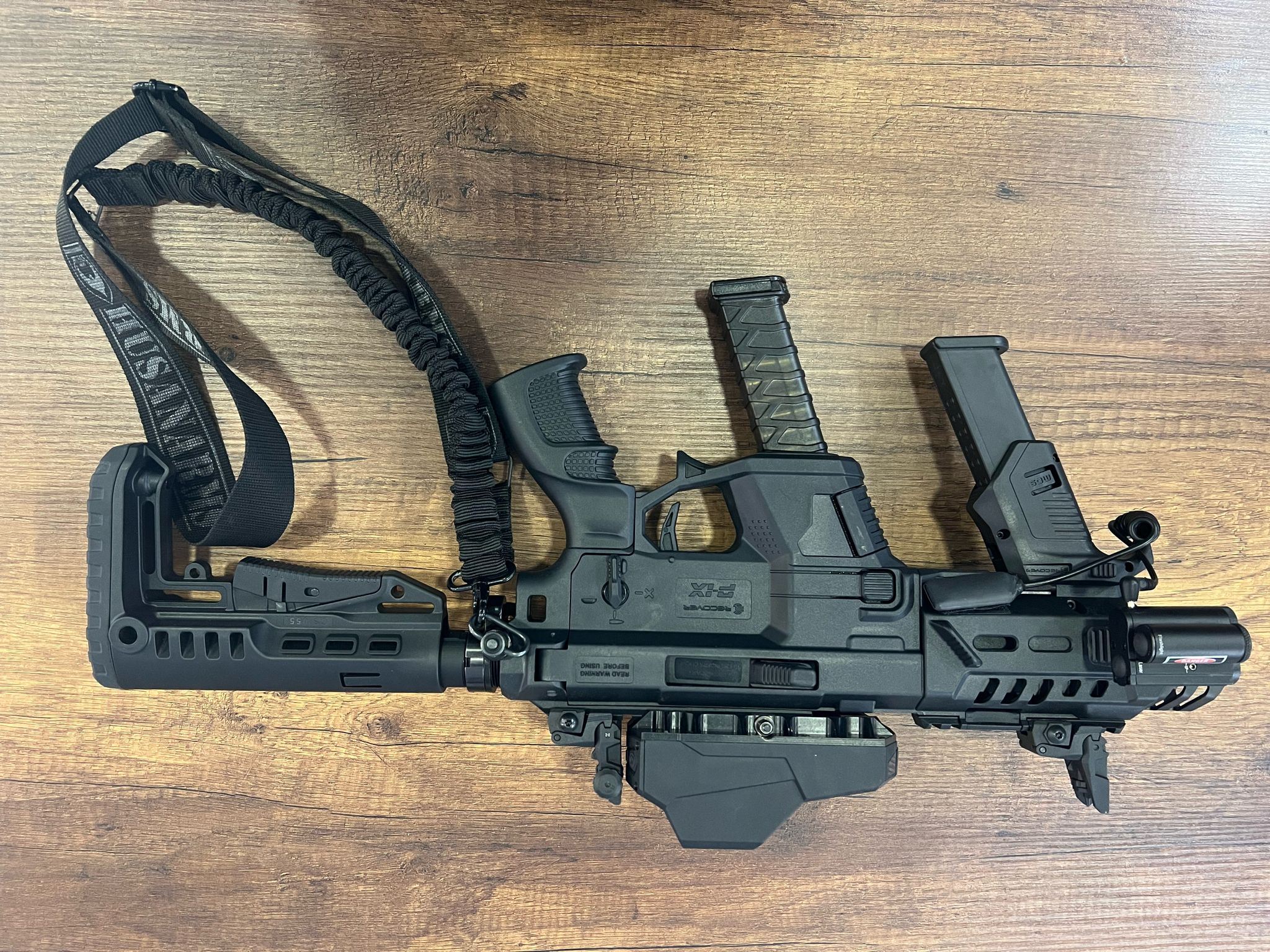 Roni%20Taktiksel%20P-IX%20Modüler%20AR%20Platformu%20Glock